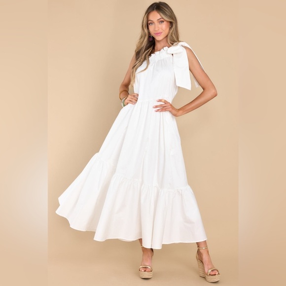 Petal & Pup Dresses & Skirts - Petal & pup off the shoulder one shoulder maxi dress nwot